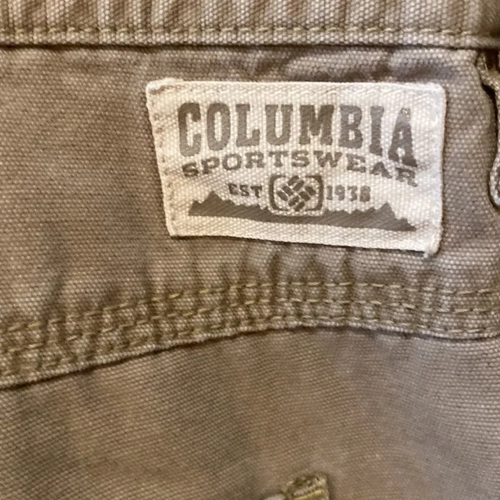 Columbia khaki pants